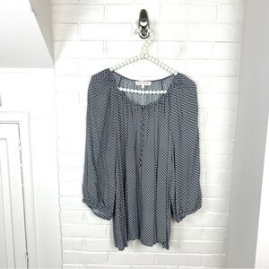 Rose & Thyme Black White Patterned Boho Top Size 1X